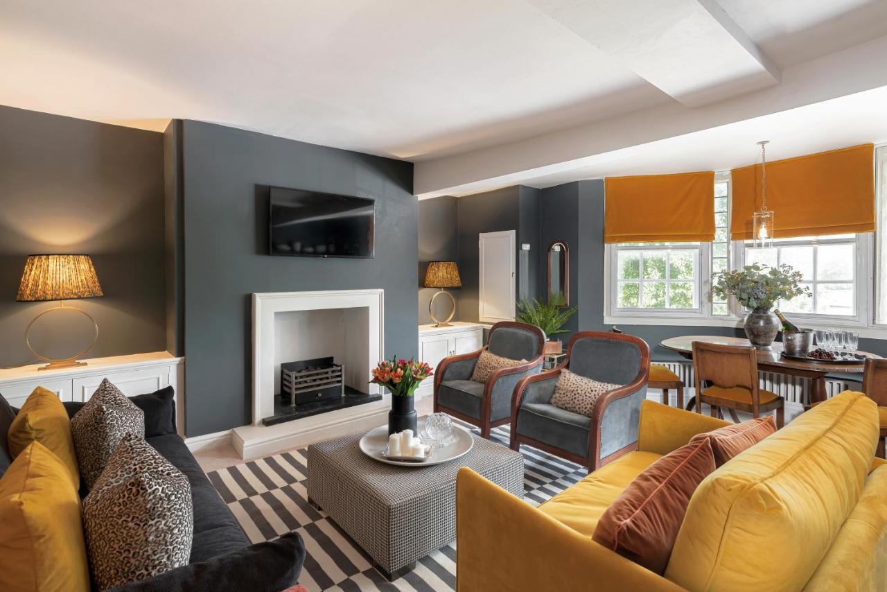 Central Apartment With Private Parking Bath Luaran gambar
