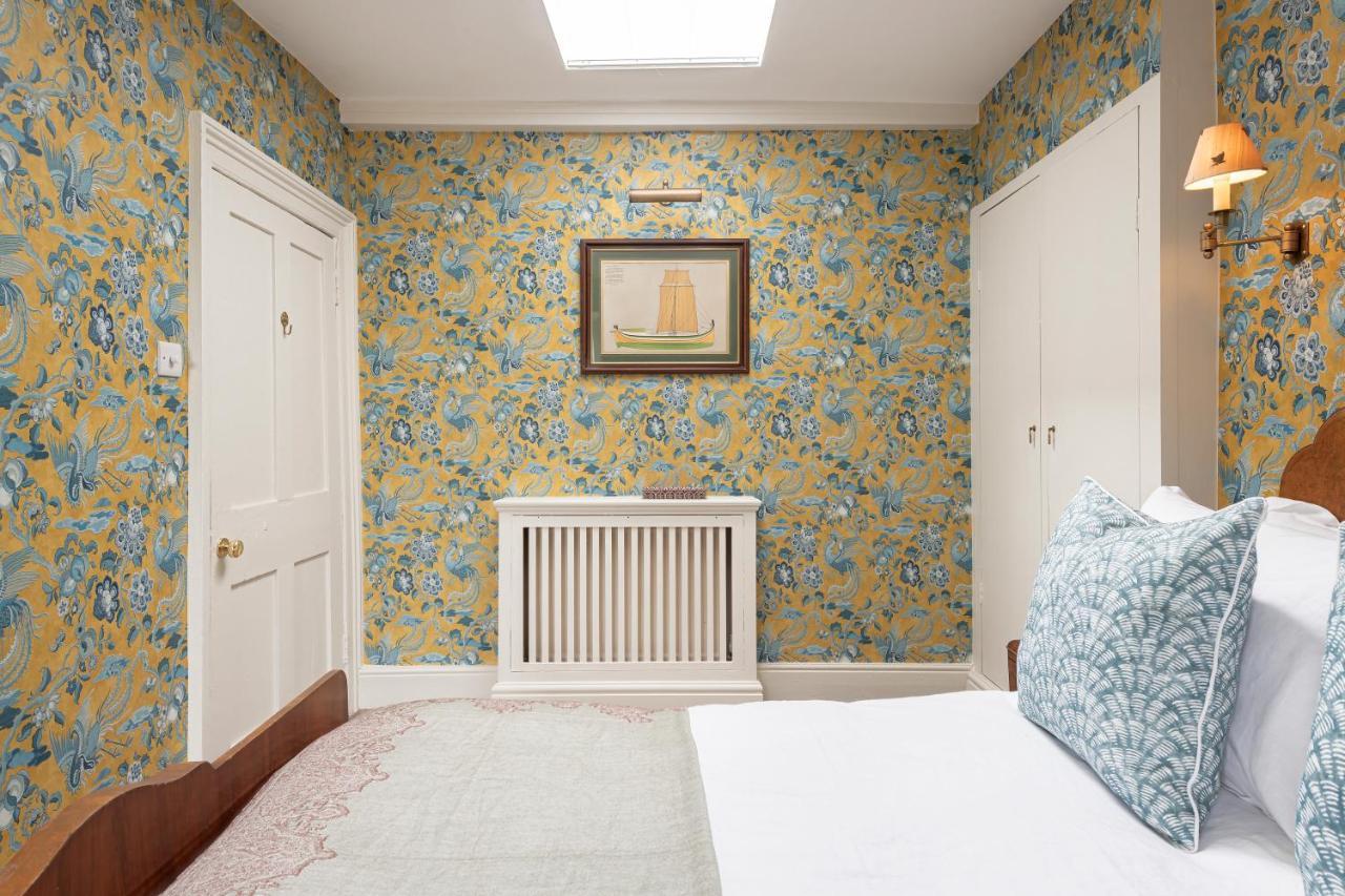 Central Apartment With Private Parking Bath Luaran gambar